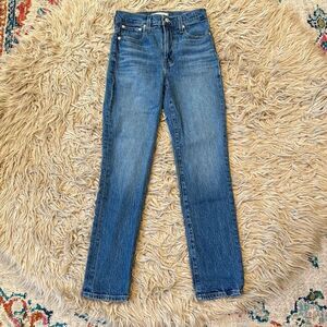 Madewell the perfect vintage jeans size 24